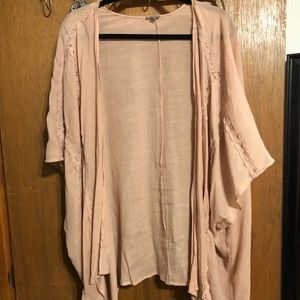 Light blush pink top